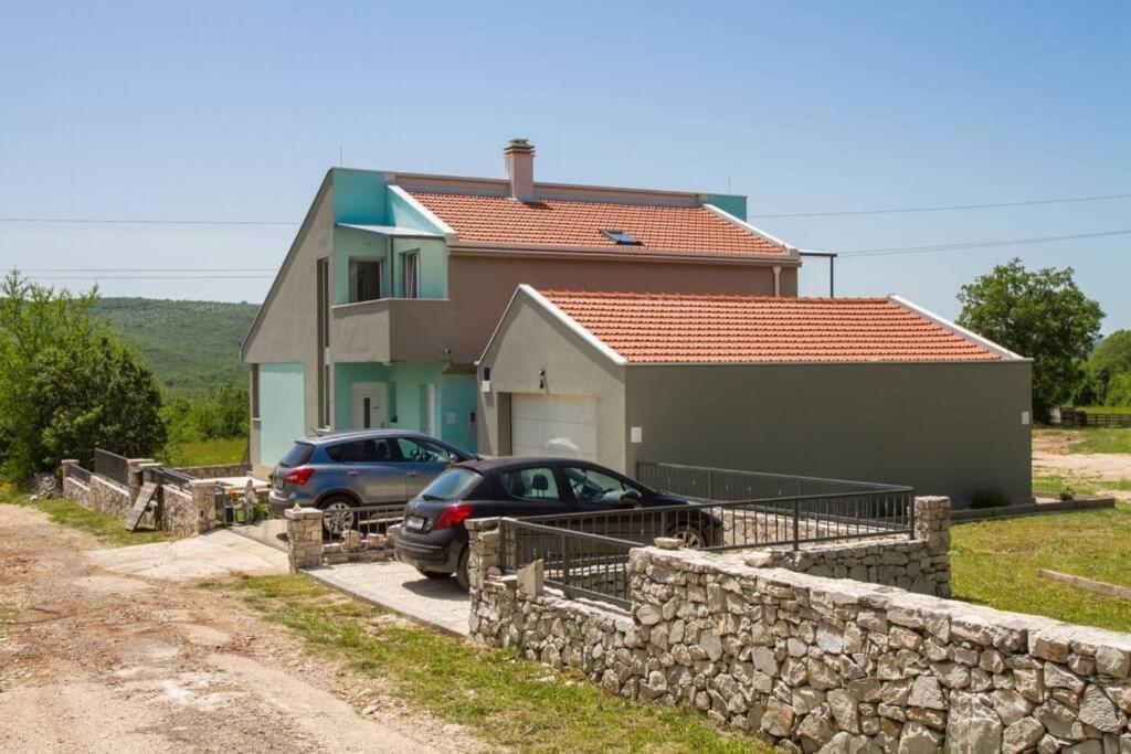 Holiday House Villa Bleu Korusce المظهر الخارجي الصورة
